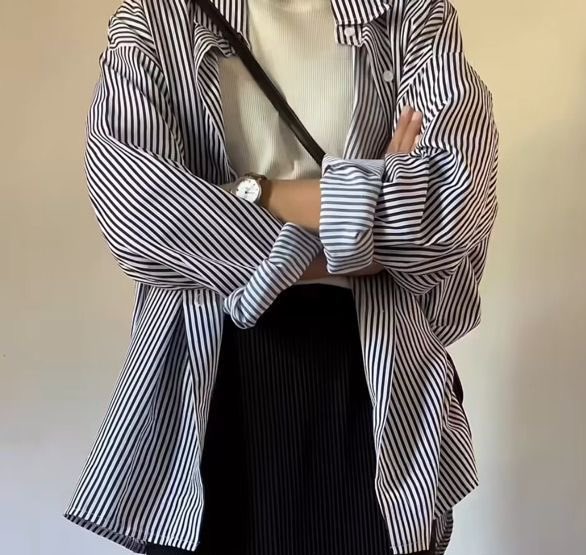 518hdayb's tweet photo. Uniqlo (M) รุ่นSlim fit ใส่ทำงานได้สายเกาหลีเกาใจได้หมด อก36-38" ยาว26"

Price: 99.- (ราคาช็อป990+)

🛒สั่งซื้อทางdm/ไลน์ได้เลยค่ะ: @𝟧𝟣𝟪𝗁𝖽𝖺𝗒𝖻 

#เสื้อผ้ามือสอง #เสื้อผ้าญี่ปุ่นมือสอง #ยูนิโคล่มือสอง #���่งต่อเสื้อผ้ามือ2 #ส่งต่อเสื้อผ้า #Uniqloมือสอง https://t.co/YMwd1WPSZQ