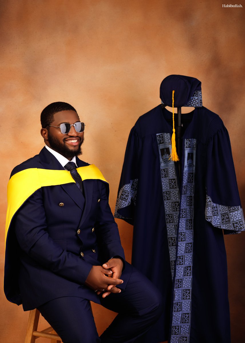 blckkhammer's tweet photo. Reintroducing:
Olatundeibrahim Fadilulahi 
https://t.co/u6N1f54eiV. Psychology (First Class Honours)
4.63 CGPA, Lagos State University. 
@LASUOfficial
#LASU28thConvocation 
#Firstclassgraduate
#weyretofematreatweyre https://t.co/LguxEn17ff