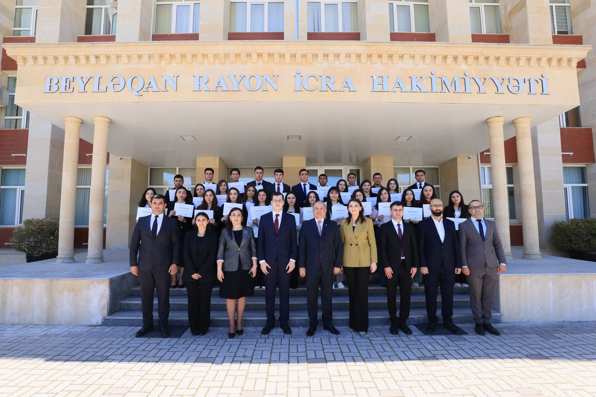 "Regional İnkişaf" İctimai Birliyi tərəfindən icra edilən “Beyləqan gəncləri üçün liderlik məktəbi" layihəsi başa çatıb.
t.ly/F7rYc