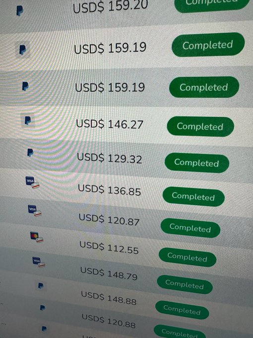 shedntcare_'s tweet image. LEAKED: Secret DeepSeek prompts that literally turn your laptop into an ATM.

Most people are missing out on the GOLDRUSH by not knowing how to use it.

So I built DeepSeek Mastery: 500+ prompts, 9 Masterclasses, including a complete step-by-step guide for beginners.

FREE for 24…