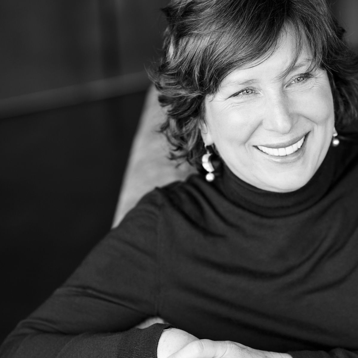 Givaudan (@givaudan) on Twitter photo Givaudan #Perfumer #DanielaAndrier will be honoured with the prestigious #LifetimeAchievementPerfumer Award by <a href="/FragranceFDTN/">Fragrance Foundation</a> !
Read our company news: bit.ly/3XRpiEo Givaudan #Perfumer #DanielaAndrier will be honoured with the prestigious #LifetimeAchievementPerfumer Award by <a href="/FragranceFDTN/">Fragrance Foundation</a> !
Read our company news: bit.ly/3XRpiEo