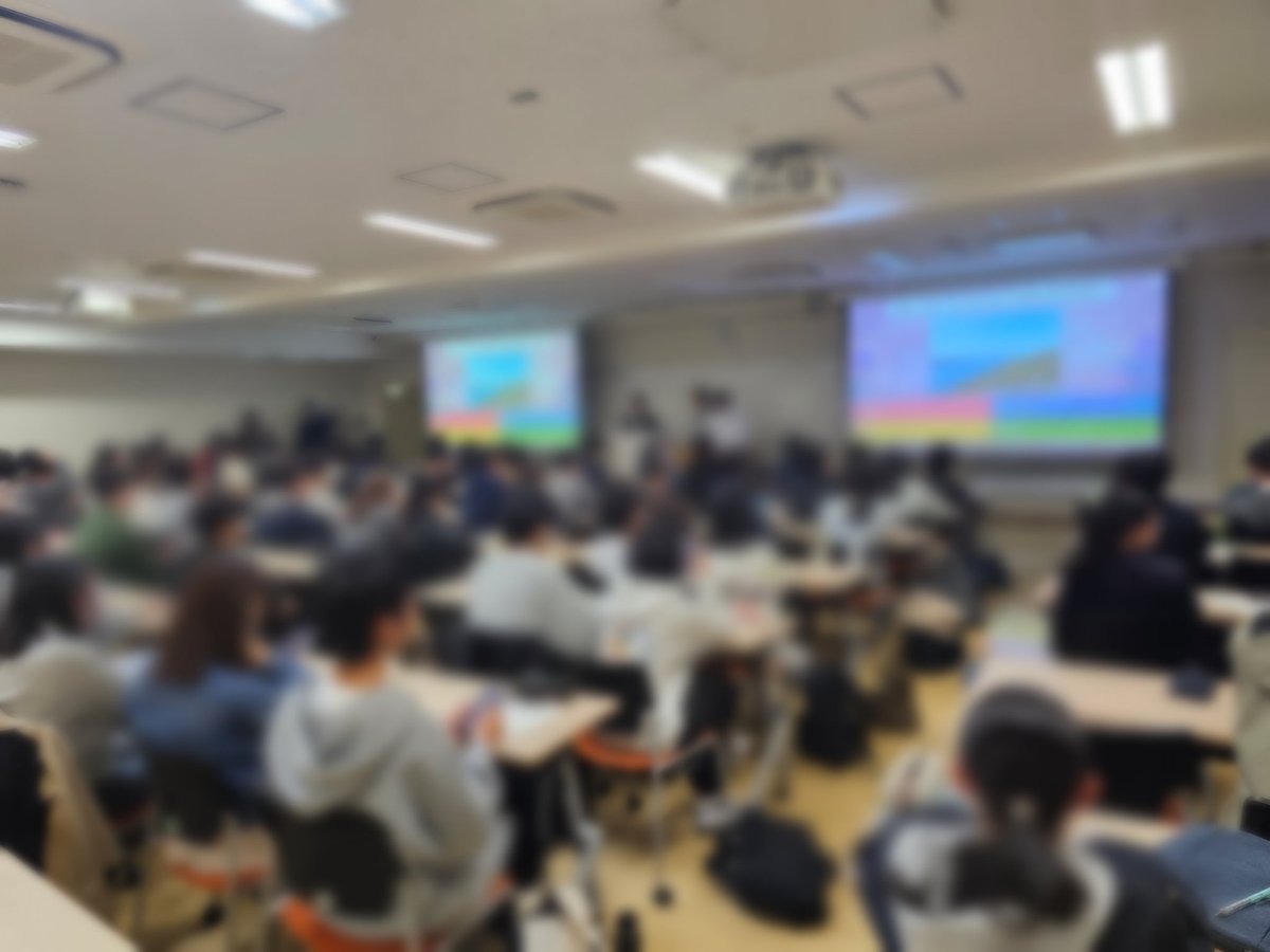 Okayama_MESC's tweet photo. こんにちは👋岡山大学医療教育学生会MESCです！

昨日は地域医療ガイダンスにお邪魔しました📝地域医療の魅力などが伝わっているといいなと思います🙌

最後のアンケートでは、多くの人が学生会に興味を持ったと書いてくださっていて、メンバー一同嬉しく思っています🎵
あなたの参加を待ってます！ https://t.co/wRzf1gmrZu