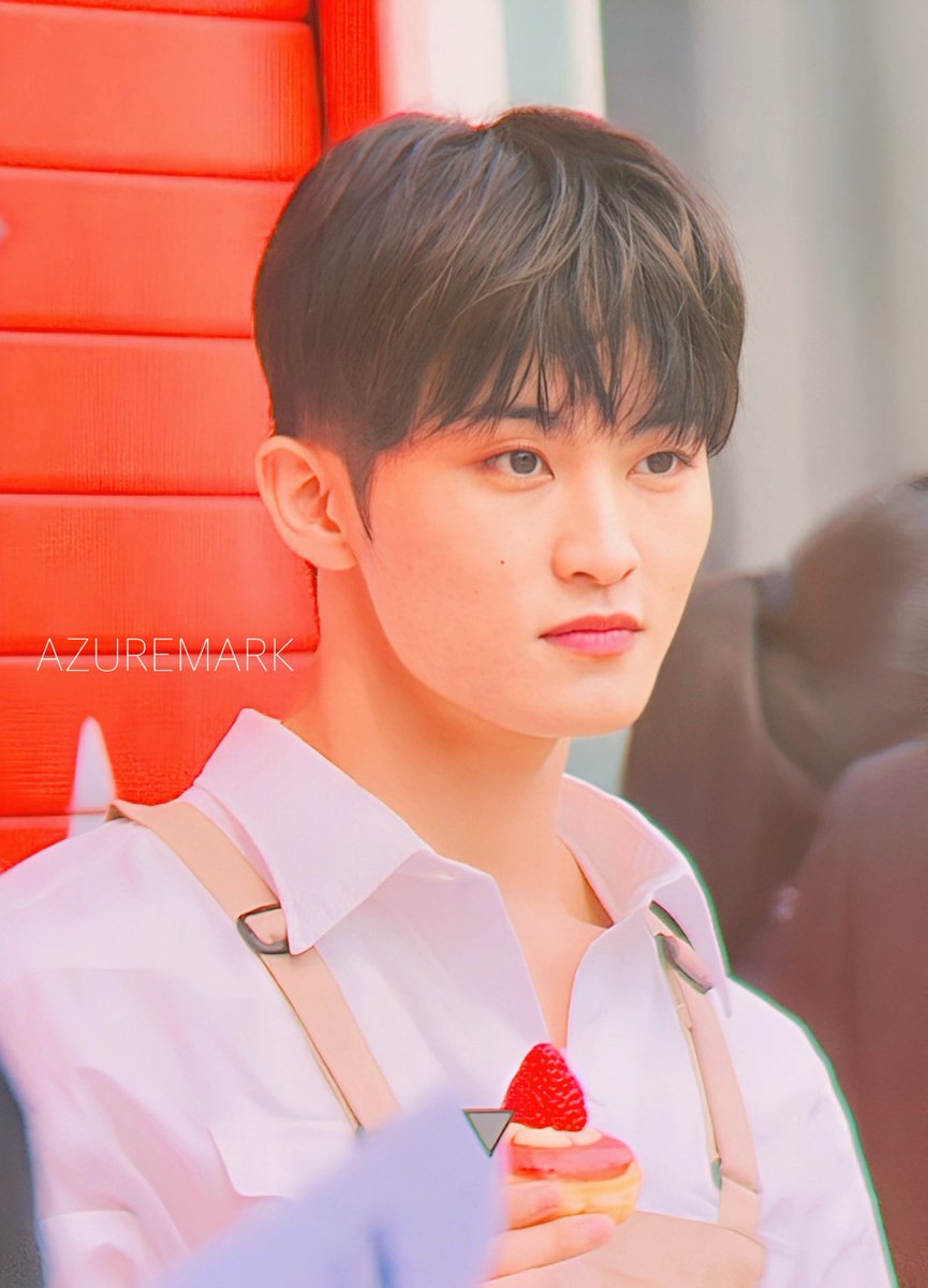 azure__mark's tweet image. 250409 마크 팀홀튼
우리 마크 미모가 난리가 났어용..😍🫶🏻

#마크 #MARK #マーク #NCT #nct127 #nctdream