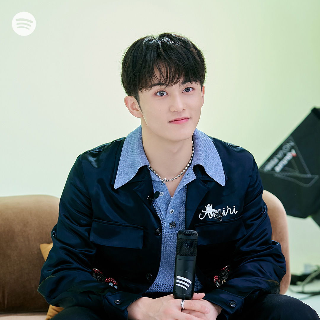 SpotifyKR's tweet photo. 사진에서도 흘러넘치는 마크의 HIP이 궁금하다면?

[K-Pop ON! Video Podcast]에서 확인해 보세요!
💚https://t.co/4KnJ5swYHx

@NCTsmtown #스포티파이 #마크 #MARK 
#MARK_1999 #TheFirstfruit https://t.co/PjOt6eDLyU