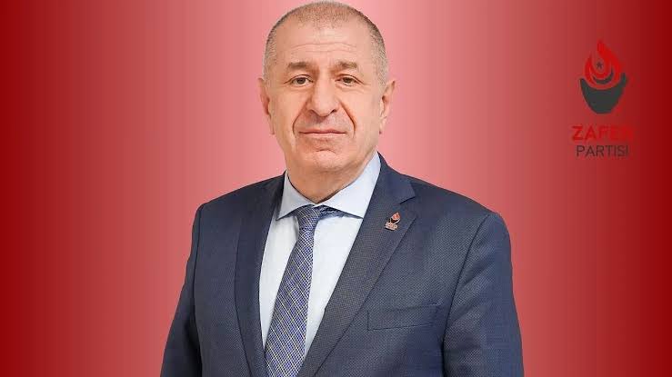 karabuk_burada's tweet photo. Savcılık Ümit Özdağ’ın iddianamesini hazırladı.
Özdağ’ın 7 yıl 10 ay 15 güne kadar hapsi istendi. https://t.co/vr2bIKDlH7