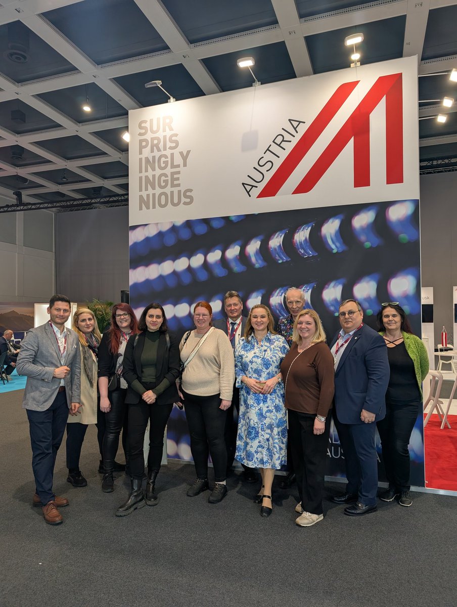 ogtelemed's tweet image. @aerztekammerat und #Gesundheitsministerium beim Netzwerken mit der österreichischen Wirtschaftskammer @WKOe und @FachverbandUBIT  auf der #DMEA. Herzlichen Dank für den guten Austausch und die überaus freundliche Bewirtung. Das ist unser Österreich.