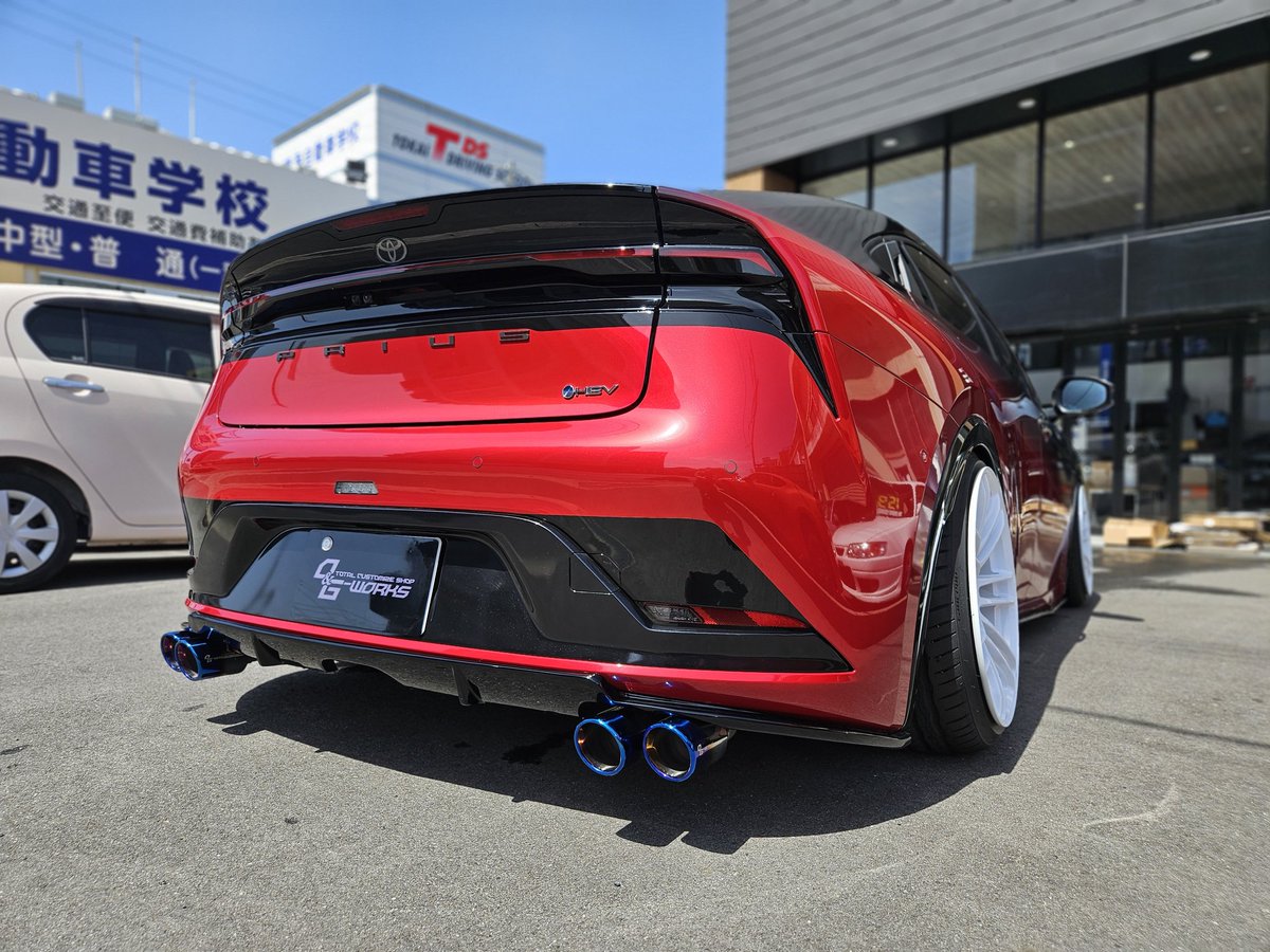 RRryu1300's tweet photo. OG-WORKS
60プリウス専用マフラー
Le:ries
チタン風テール仕様が、追加販売になりました!
よりテールビューをドレスアップ
されたい方は、是非チタンタイプを
装着してくださいね!😁
#60prius
#priusExhaustsystem https://t.co/WIkpPJEfnx