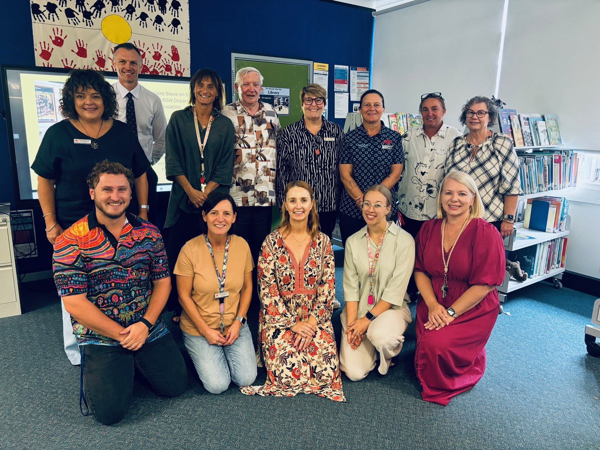 Congratulations to Stephen Britt who was presented with his 50 Year Service Certificate. Steve has worked across NSW as a teacher, counsellor, DGO and SPE. Thank you for your service to NSW Public Education!