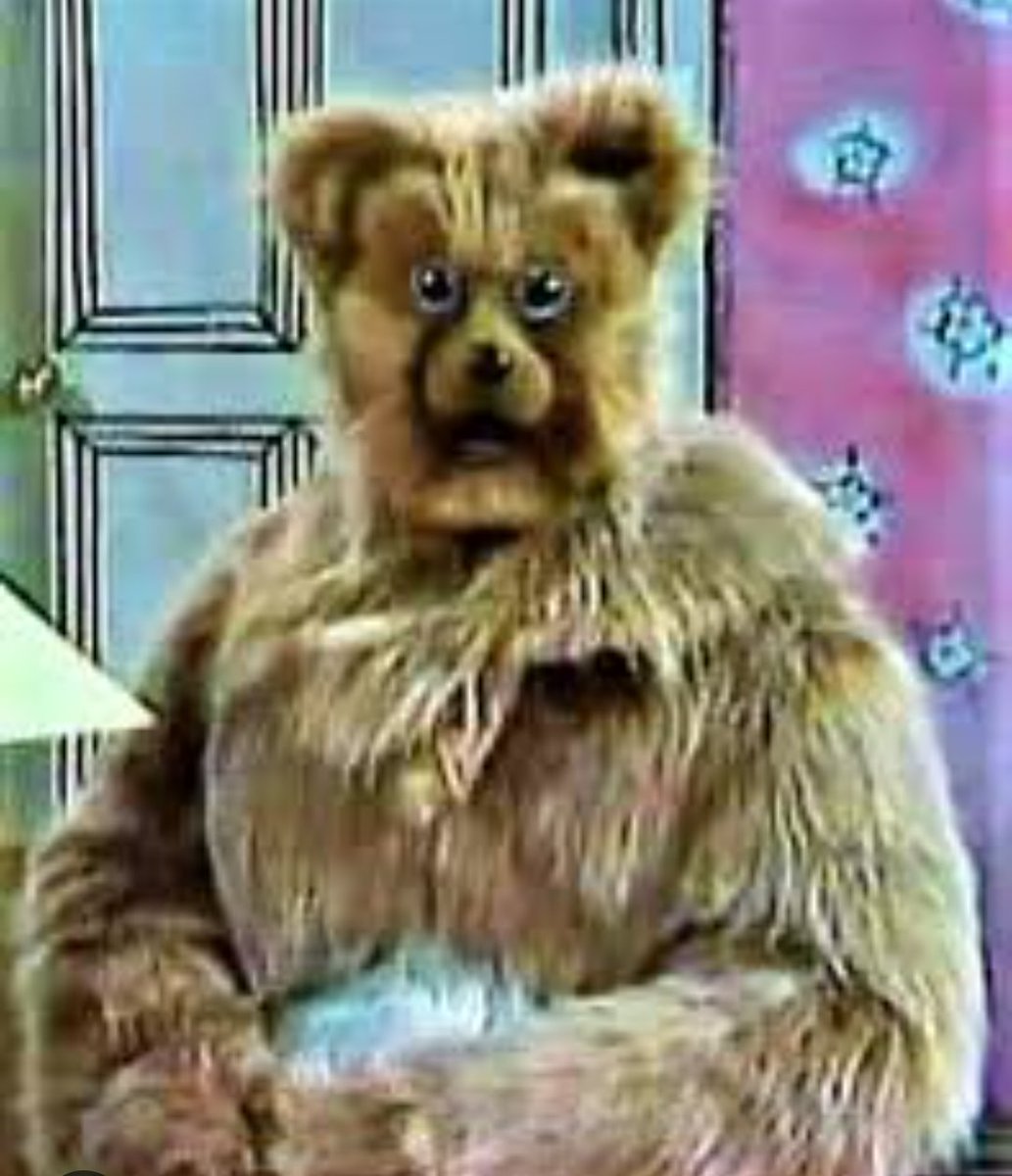We hope you're enjoying season 3 of Scarred for Life - we ❤️ reading YOUR scars out on the podcast so if there's something that terrified you as a kid (maybe like the horrific original Bungle pictured) tell us and we'll give you a shout out. 
🎧 pod.link/1706291698