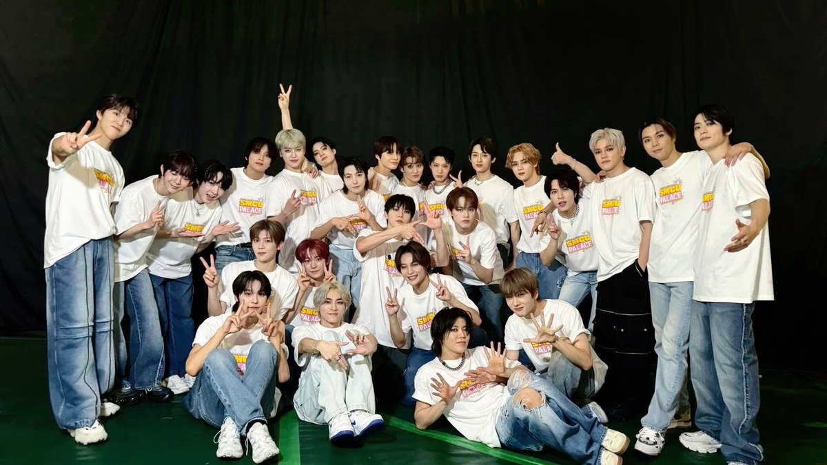 sfskie's tweet photo. login untuk mengucapkan, happyyy anniversary grup kpop gado-gado ku🥹💚 happy anniversary nct u 7th sense😭🫶🏻 semoga nct selalu bisa jadi 1😔☝🏻 

#HAPPYNCTDAY 
#NeoCelebratesNine
#첫_투더월드_부터_벌써_9주년이야
#祝NCT长长九九
#NCTと9から永遠に https://t.co/LqrCkMVKWK