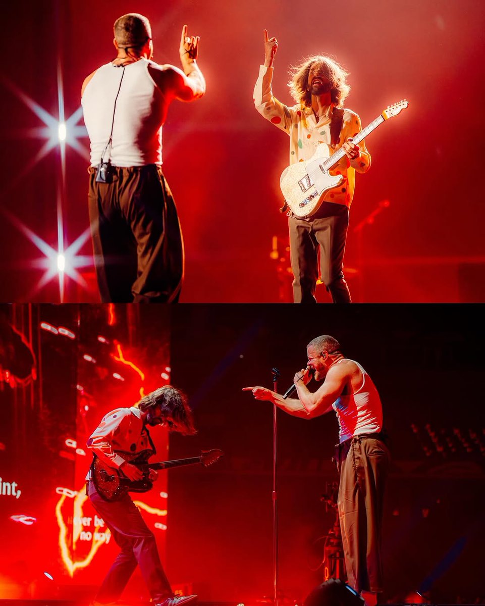 Wayne Sermon &amp; Dan Reynolds in Hangzhou on April 6th, 2025

📸 youyuan_culture

#loomworldtour