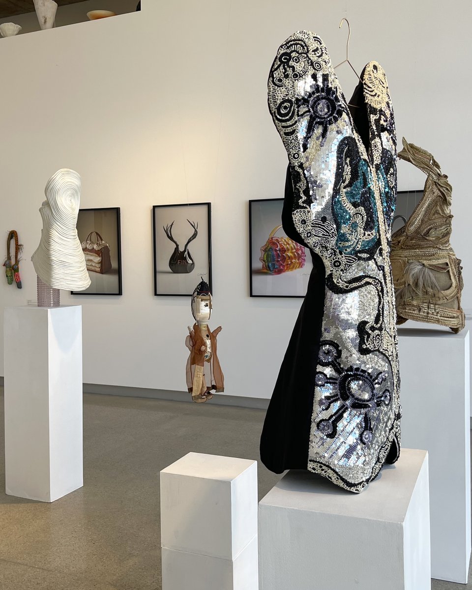 COLLAGISM tweet media