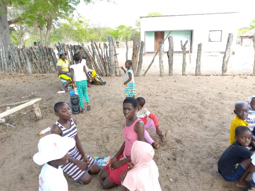 What do these rural children need? They need #books,they need #education, they need  #empowerment , let's pull needed resources  together  and help them  survive a  thorny viceful world ! Through #literacy and education within villages #YesWeCan