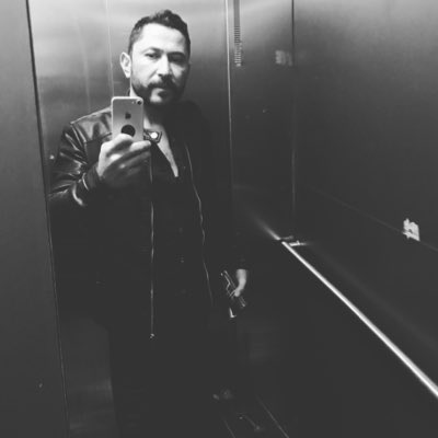 Aydnnn35's tweet photo. #YeniProfilResmi https://t.co/5LL6FFuda3