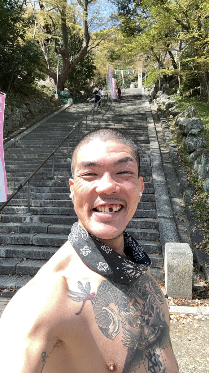 teruto_ko's tweet photo. えぇって。やりすぎやって。笑 https://t.co/IQWOF3lOgY