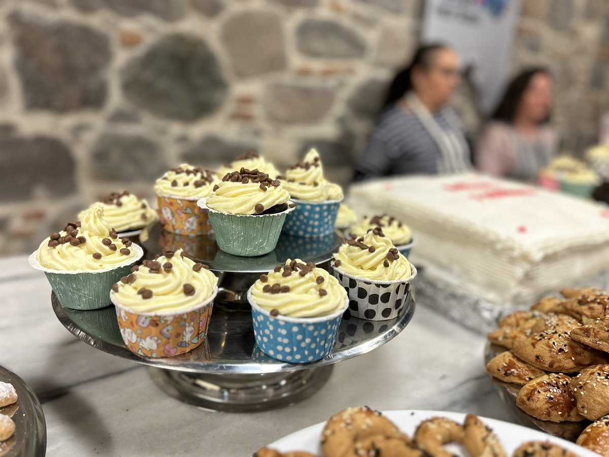 meslekfabrikasi's tweet photo. Meslek Fabrikası Şube Müdürlüğü’nde Sağır ve Dilsiz yurttaşlar için düzenlediğimiz Pastacı Çırağı Eğitimi’nin sertifika törenini gerçekleştirdik!🎂 https://t.co/fFkRY1uOZK