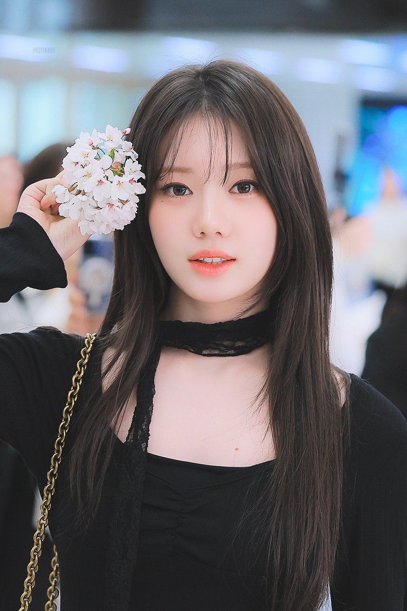 squeeze_0814's tweet photo. 250409 

#BABYMONSTER #베이비몬스터 #RORA #로라 https://t.co/RqJfNZ0jkf