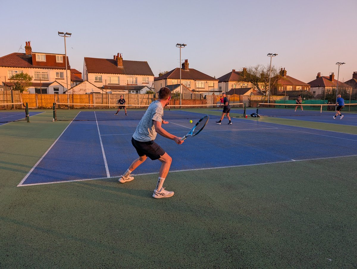 Tʜᴏʀɴᴅᴀʟᴇ Tᴇɴɴɪꜱ🎾 tweet media