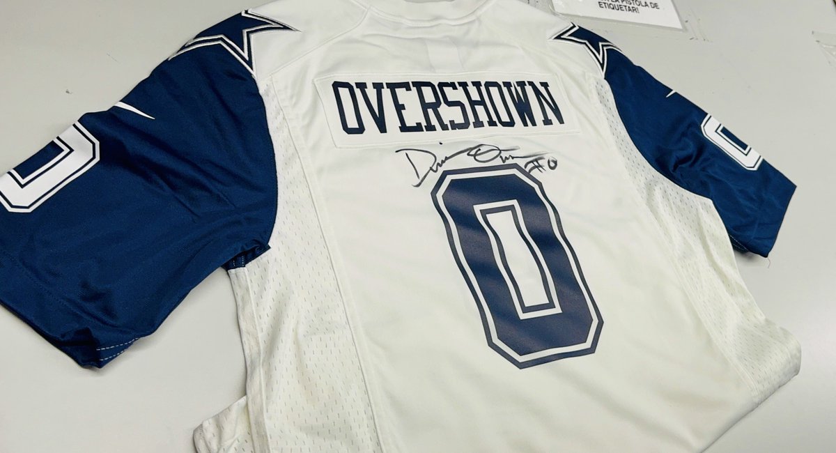 VoiceOfTheStar's tweet image. BREAKING EXCLUSIVE: 

“Agent 0️⃣” has arrived. 

DeMarvion Overshown is the 1st player in #Cowboys history to be officially assigned the No. 0  —emotional about the change.

‘It’s like putting a cape on.’

Full Q&amp;amp;A 👉🏾📝 dallascowboys.com/news/demarvion…

+ EXCLUSIVE 1st look at @AGENT0__: