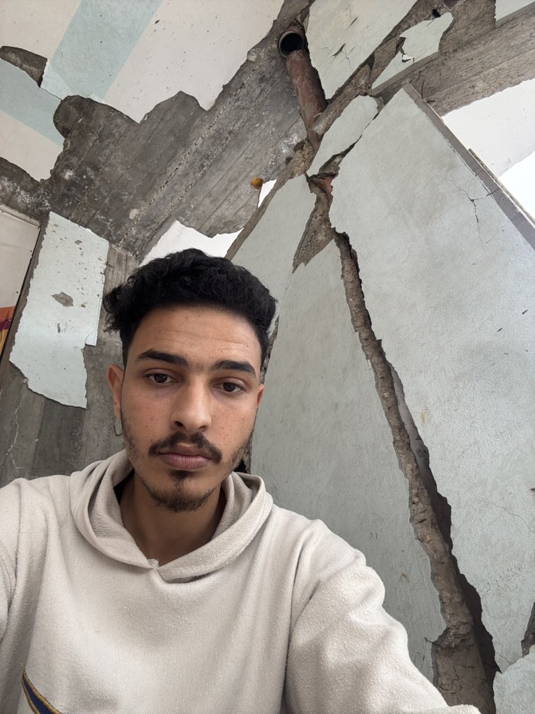All7m_Mahmou14d's tweet photo. PLEASE DON'T SKIP ME :((

My account has been restricted, 
So, my gfm doesn't appear to everyone! 
Please support my family gfm !!
by sharing and quoting and donating 💔🙏🏻🚨

Please, Leave a comment 🇵🇸 or 🍉

https://t.co/vqkIGTAW3K https://t.co/cyvzw26J2b