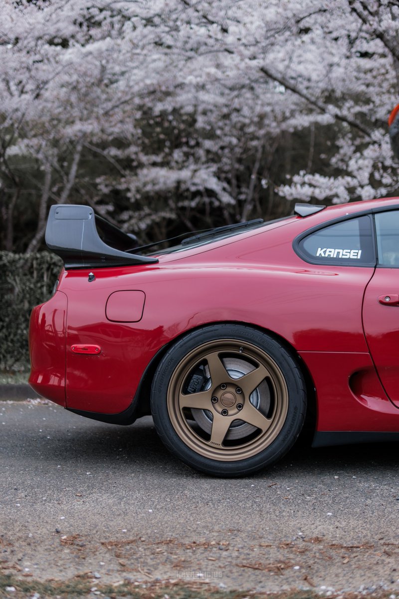 FordXBFalcon's tweet photo. 念願の4輪対向キャリパーになりました
パツパツ具合たまりませんわぁ… https://t.co/Rgjnaop0kB