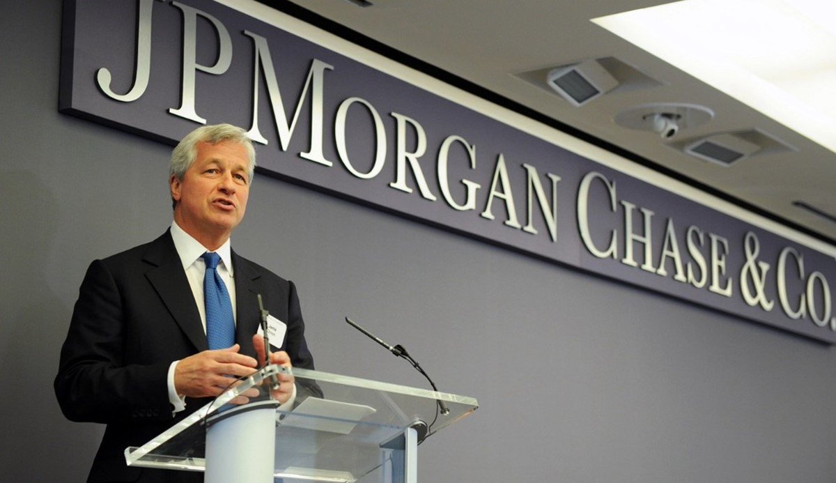 JPMorgan CEO Jamie Dimon just said:

A recession in the United States 🇺🇸 is now a "likely outcome"