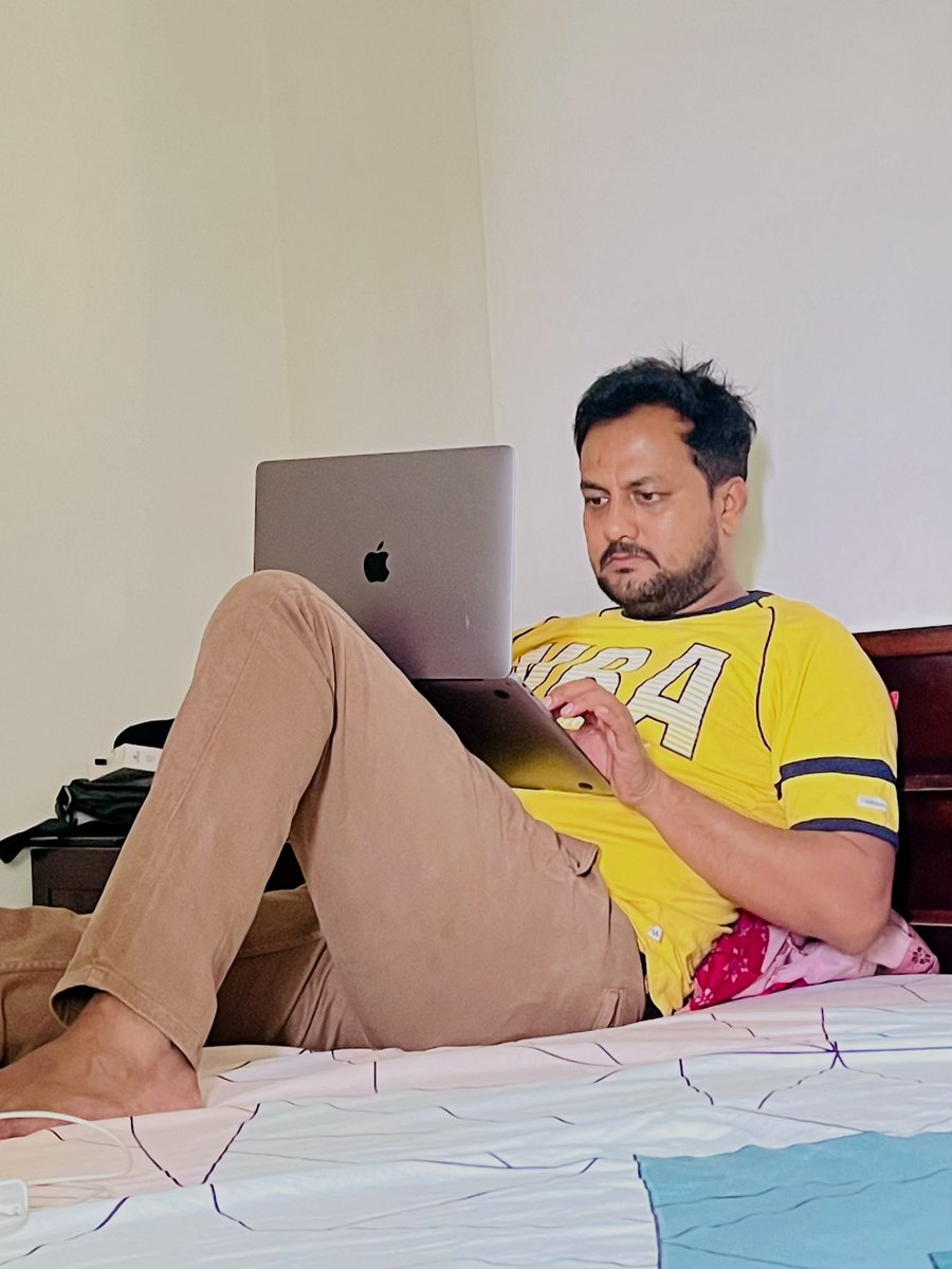 riteshrajwada's tweet image. ऐसी आवाज़ लिख रहा हूँ मैं 
वो जो सदियों तलक सुनाई दे 

#riteshrajwada