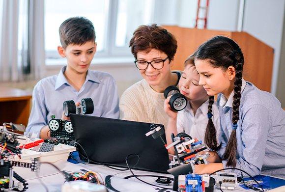 Si eres docente fuera de nuestra región, docente universitario o profesional de la educación y estás interesado/a en asistir al CONGRESO DE DIGITALIZACIÓN EDUCATIVA DE #CLM 2025, ya puedes inscribirte!!

Inscripción hasta el 28 de abril, 2025.

congresodigedu.castillalamancha.es

#DigEduCLM