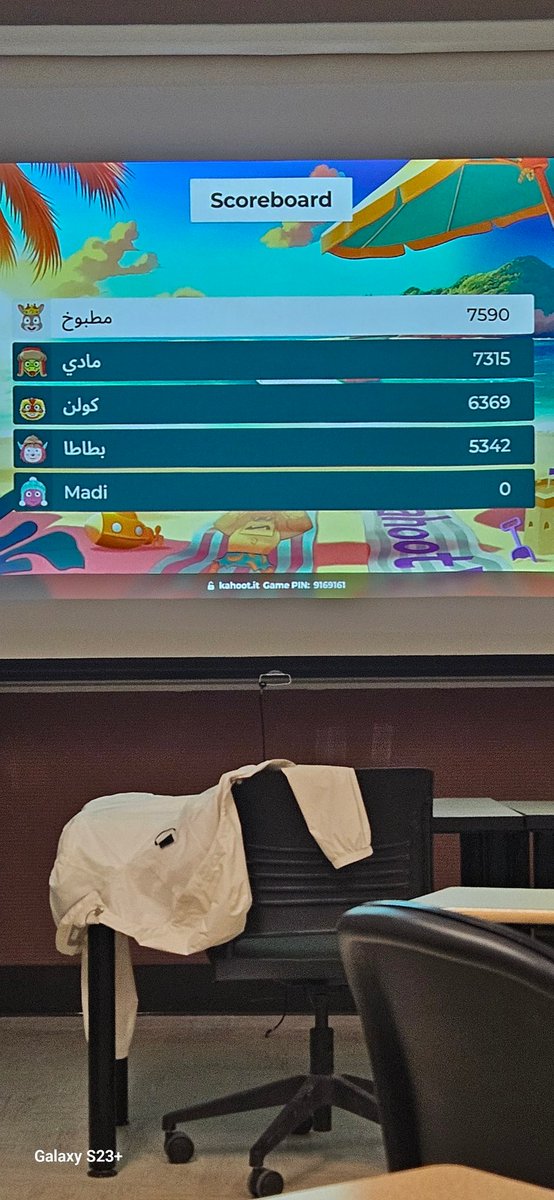 Students reviwed language and culture at the Arabic Club Game day, it was entertaining also!
