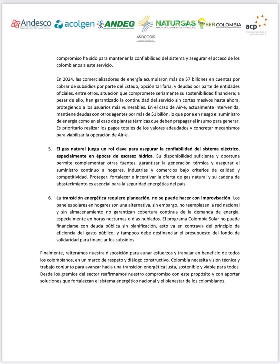 Acolgen's tweet photo. 🚨COMUNICADO 🚨

Los gremios del sector energético colombiano que hacen
parte del Comité Intergremial conformado por @Andesco1 , Acolgen, @Andeg_Col , @asocodis @NaturgasCol , @SERCOLOMBIA_ y @ACP_Colombia rechazamos contundentemente los señalamientos provenientes del Gobierno Nacional en contra de las empresas del sector, y hacemos un llamado respetuoso a
atender la crisis actual con rigor técnico y atendiendo estructuralmente las necesidades de todos los usuarios del país. Es fundamental que el debate se base en hechos verificables y no en
afirmaciones que pueden desviar la atención de los retos que enfrenta el sistema.