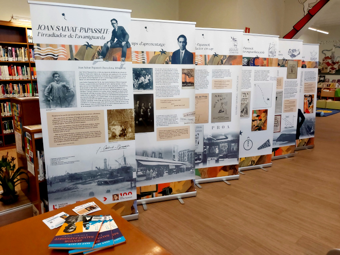 A l'abril continuen itinerant per les #BibliotequesLleida les exposicions de les commemoracions 2024:

🎭<a href="/AnyAngelGuimera/">Any Àngel Guimerà</a>📍@BiblioSeuUrgel
📚<a href="/AnyMVayreda/">Any Montserrat Vayreda</a> 📍<a href="/bplinyola/">bibliolinyola</a> 
📚<a href="/anyPapasseit/">Any Joan Salvat-Papasseit</a> 📍Bib. Tàrrega
🎨#AnyTàpies 📍<a href="/biblio_alguaire/">Biblioteca Alguaire</a>

+ info 👉tuit.cat/ls9j5