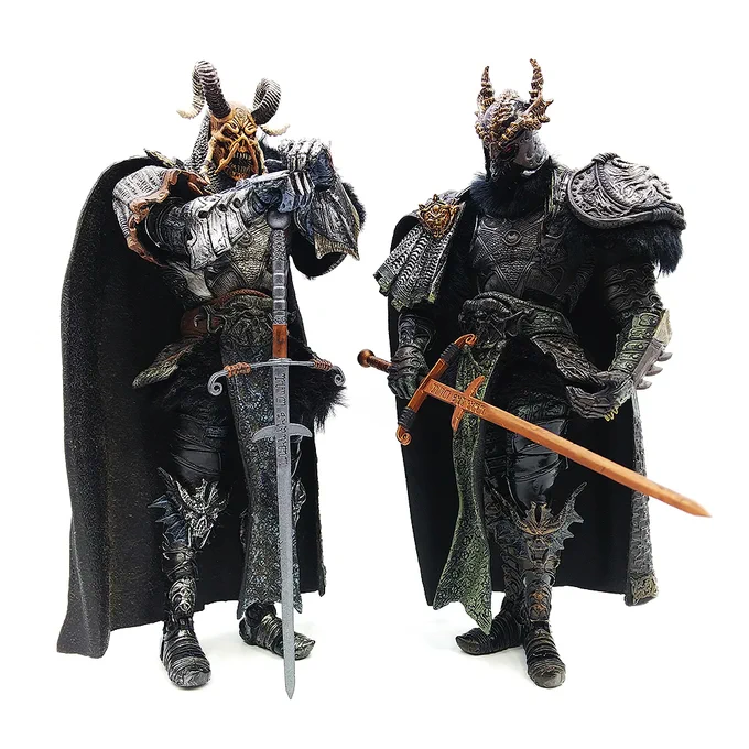 「Spawn series 22」より 「SKULL SPLITTER」23年前のアクションフィギュアなのだが個人的にマクファーレントイズ最高傑作のひとつだと思っている。右はアナザーバージョン。 