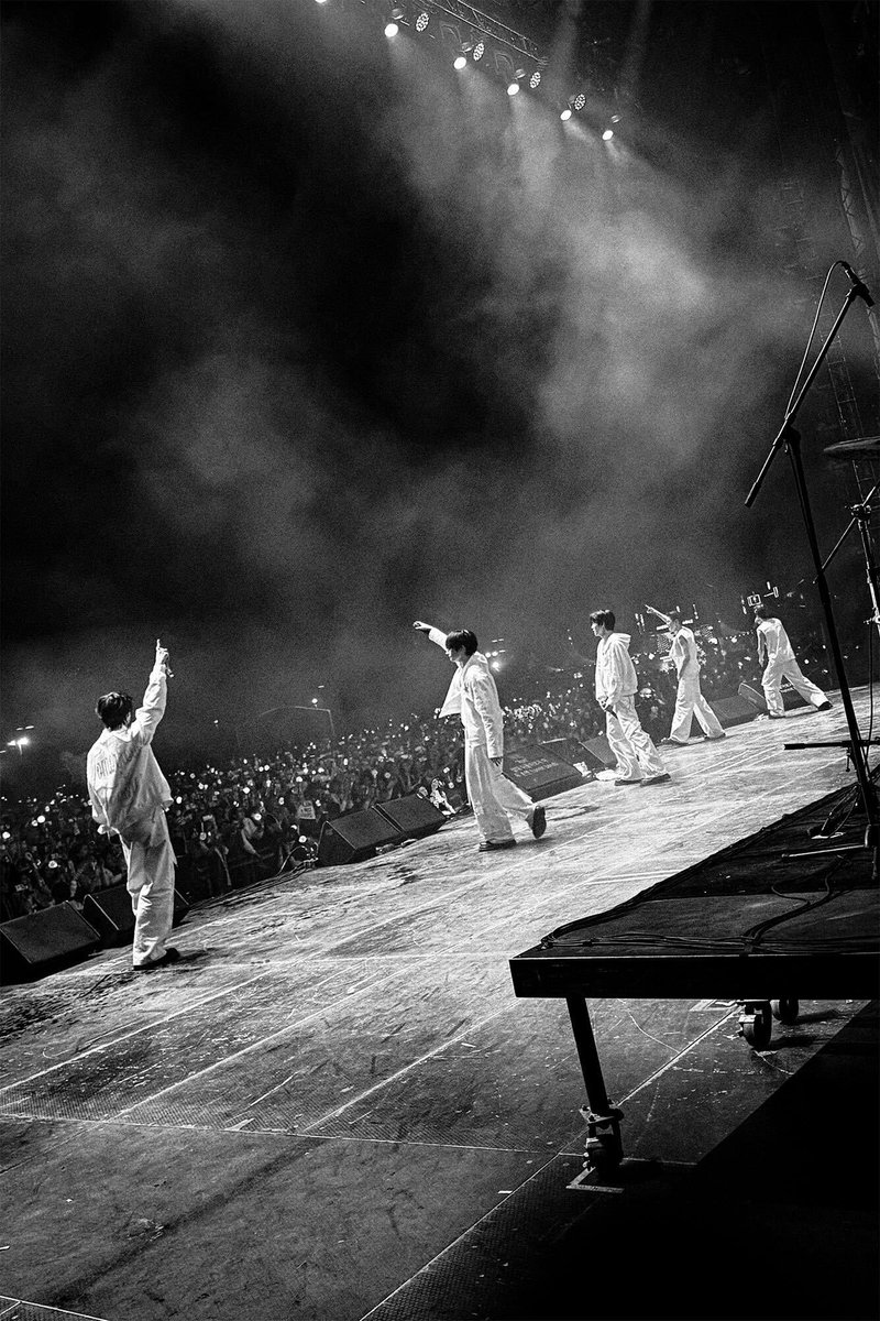 yawnzzn_hello's tweet photo. #TXTinvadeAXEceremonia #MoAxe #MoAxeTeca #TXTInMexico #TXTinMexico https://t.co/T9zBPvfAtL