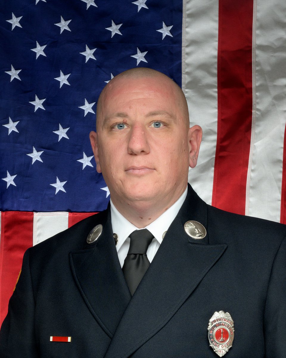 IAFF1590's tweet photo. 🔥 PROMOTIONS! 🔥
Big congrats to our brothers:
➡️ Deputy Chief Andre Cooper
➡️ BC Michael Khairzada
➡️ Capt. Andrew Bowerson
➡️ Lt. Michael Wiktorowicz Sr.
Proud moments for Local 1590. Your leadership moves the job forward! 💪👨‍🚒 #IAFF1590 #UnionStrong  #Promotions https://t.co/ywfnvMzpIB