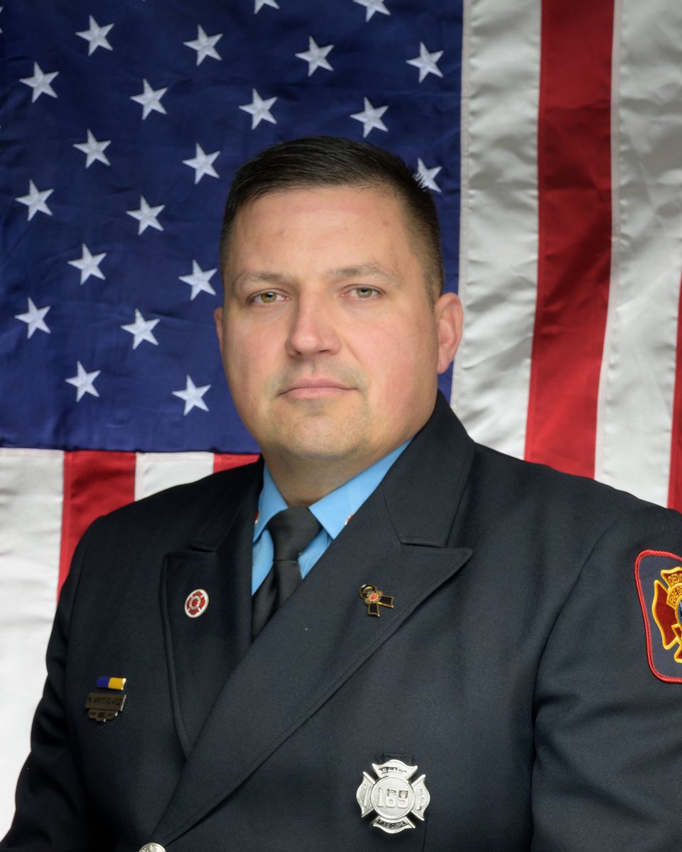 IAFF1590's tweet photo. 🔥 PROMOTIONS! 🔥
Big congrats to our brothers:
➡️ Deputy Chief Andre Cooper
➡️ BC Michael Khairzada
➡️ Capt. Andrew Bowerson
➡️ Lt. Michael Wiktorowicz Sr.
Proud moments for Local 1590. Your leadership moves the job forward! 💪👨‍🚒 #IAFF1590 #UnionStrong  #Promotions https://t.co/ywfnvMzpIB