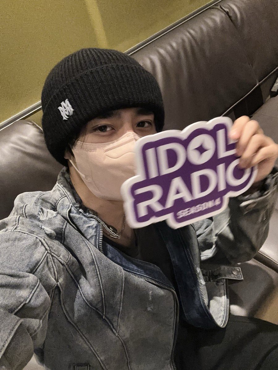 idolradiokorea's tweet image. 잠시 후 9시, 아이돌 라디오4 #ep111_더윈드 (DJ 선우) 스트리밍 방송이 시작됩니다

📲 MBC RADIO 공식 Youtube 채널에서 라이브 스트리밍
youtube.com/live/8cEK1V5h7…

#MBC #IDOLRADIO #아이돌라디오 #THEBOYZ #더보이즈 #선우 #THEWIND #더윈드

@THEBOYZ_officl
@officialTheWind