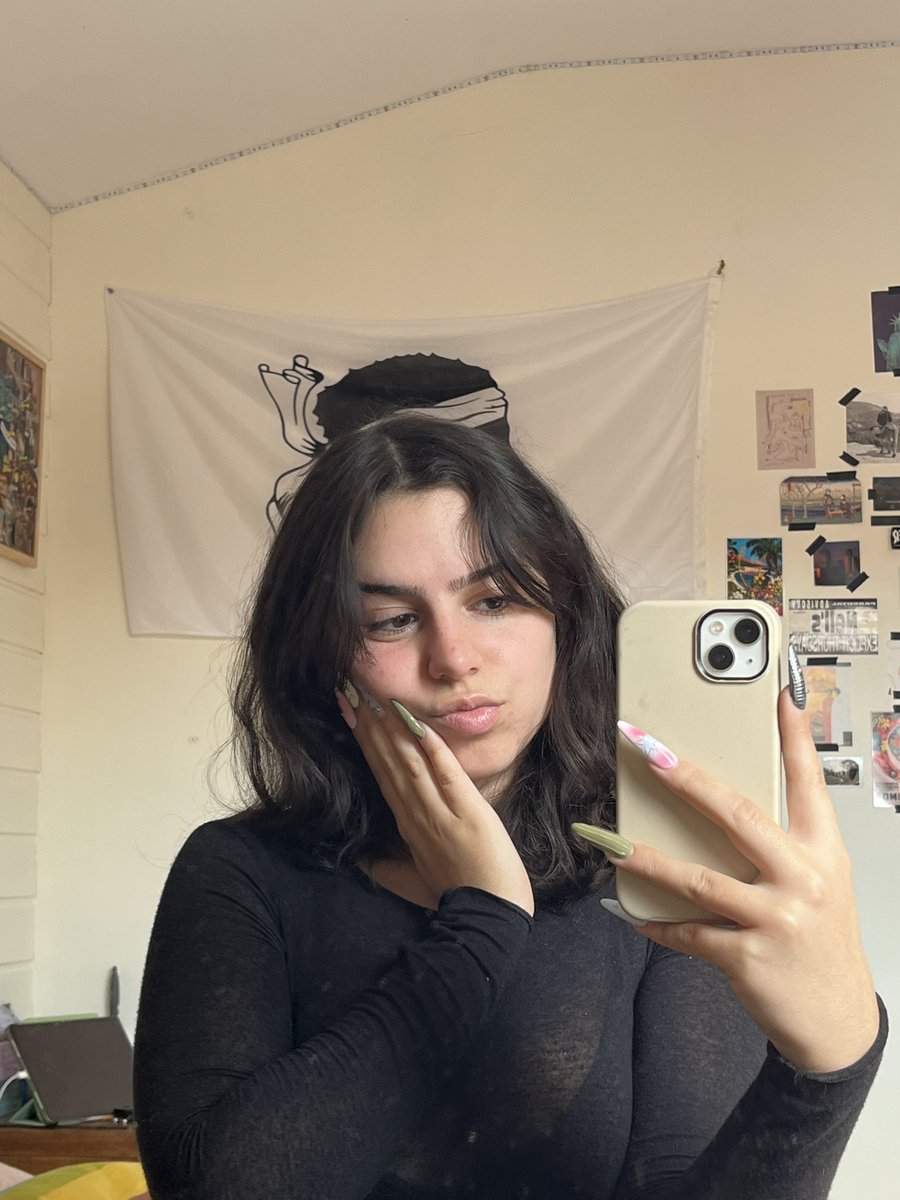 sjaskoo's tweet photo. comment ca se fait que vous etes pas deja en train de vous prosterner a mes pieds pauvres merdes ????

feet soumis moneyslaves moneymiss findom femdom humanATM feets https://t.co/yeXDTkGhOb