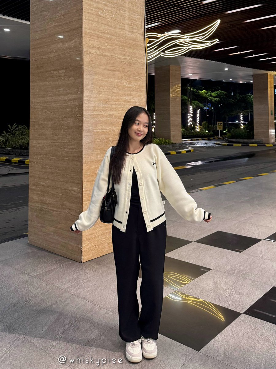 whiskypiee's tweet photo. NIH KALO CARI CARDIGAN TEBEL TAPI BREATHABLE SEJUK🥹‼️

rajut premium super soft, cocok buat segala cuaca✨ https://t.co/Pr3nIBwiU3