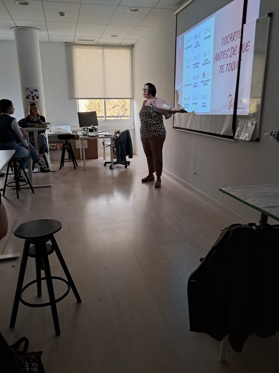 amama-sevilla.es/charla-en-el-i…
#Prevención #CáncerDeMama #Educación #Concienciación #InstitutoIlena #Sevilla"