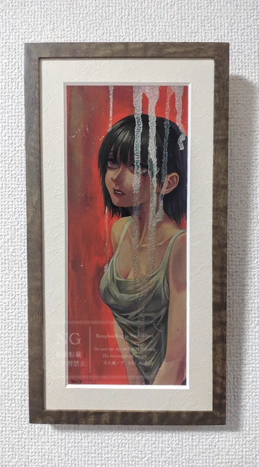 「過去と未来の狭間に立つシビュラたち」に出展中の作品です。偏光ラメを使用しており、見る角度によって印象が変化します。変わらない過去を、見方・考え方によって変化させる。そんな絵です。12日までの19時〜翌10時にはオンラインショップもオープンしております。 