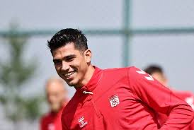 💥💥💥 ÖZEL HABER 💥💥💥

Galatasarayımız sezon sonu yerli oyuncu arayışında!

Adaylarımızdan biri Sivasspor’da kanat ve forvet hattında oynayabilen Bekir Turaç Böke (25) ile ilgileniyor. 

<a href="/SerkanAdayy/">Serkan Aday</a> <a href="/metinhunter/">Metin</a>