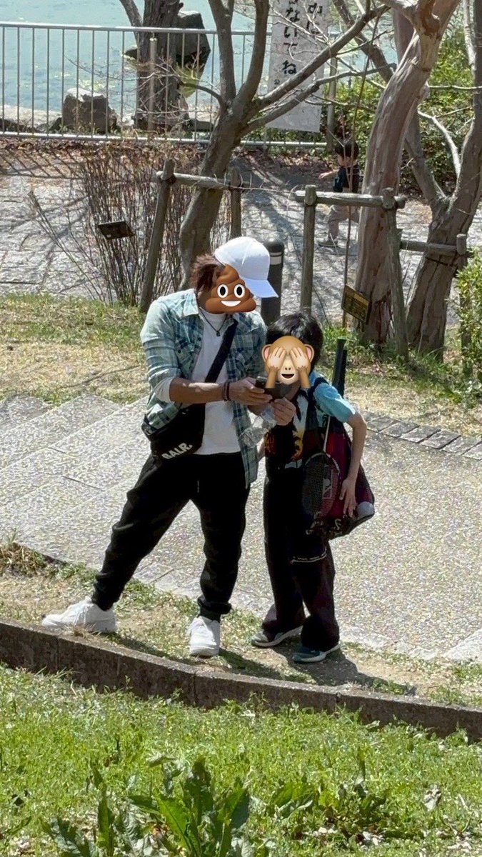 ko__san__77's tweet photo. 盗撮したら盗撮の仕返しをされました
#花見 https://t.co/dTlojkamVb