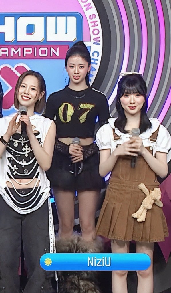 Yuu_WithU_'s tweet photo. "もしも"なんてない🪽✨
#NiziU2ndwin #LOVELINE1stwin https://t.co/14VUqlLxOS