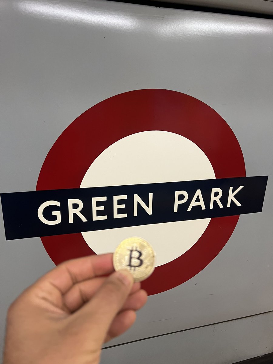 <a href="/alostbitcoin/">A Lost Bitcoin</a> went to Green Park station today. 🚂 

#GreenPark 
#tfl