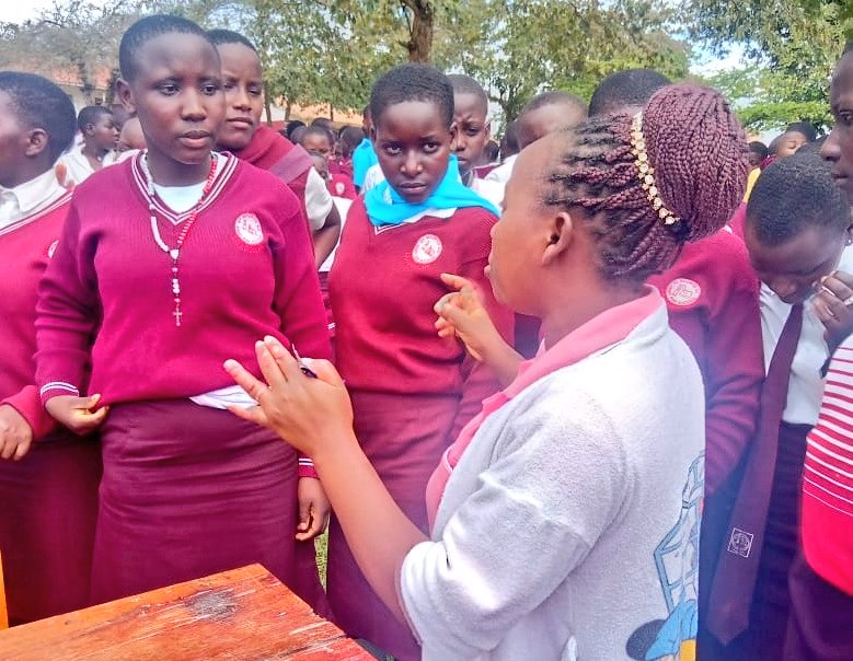 CDFUUG's tweet photo. Schools are more than just learning centers; they're accessible touchpoints reaching diverse communities. Integrating #immunization drives ensures equitable access, breaking down geographical &amp; socioeconomic barriers to vital protection. Every child deserves a healthy start. https://t.co/68ufkXsxHA