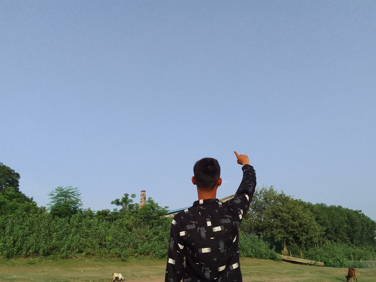 tanjir_rahad103's tweet photo. মেঘ আসে যানিয়ে গেল 🥰
রোদের অহংকার চিরস্থায়ী নয় 🥰
#subscribemychannel #trraha #aksh #sky #photography #riverside #photoediting #vloggerlifestyle https://t.co/AhRAcqDZfW