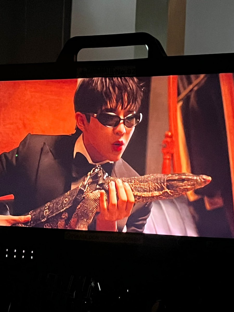 poomdct's tweet photo. เ��ี้ยยยย โคตรน่ารักเลยอ่าาาา #AtlasMvเป๊ะ https://t.co/RjKT9bmDvM