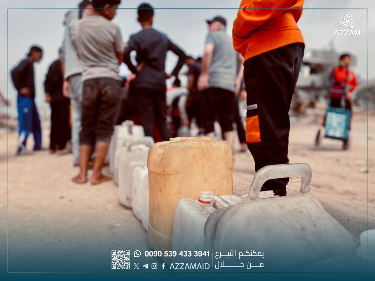 Azzam_Aid's tweet photo. Amid the severe water crisis in northern Gaza, and by Allah’s grace then your generous support, clean drinking water was delivered to our people there.

May Allah accept from you and grant you to drink from the rivers of Paradise.
To contribute, please message us directly.

#Gaza https://t.co/OBBU1n7NyF