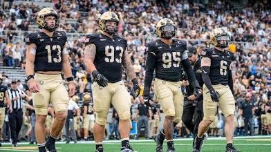 AGTG! Honored and blessed to have received an offer to <a href="/ArmyWP_Football/">Army Football</a>! 

<a href="/CoachASmith_/">Allen Smith</a> <a href="/CoachSaturnio/">Sean Saturnio</a> <a href="/Coach_Yanagzz/">Peyton Yanagi</a> <a href="/PACoachRush/">Ron Rushing</a> <a href="/US_ArmyBowl_GS/">Military Appreciation Bowl Games</a> <a href="/KornblueSnappin/">Kornblue Snapping</a> <a href="/KohlsSnapping/">Kohl's Snapping Camps</a> <a href="/PioneerRecruits/">PioneerFBRecruits</a> <a href="/TheEJlive/">Enterprise-Journal</a>