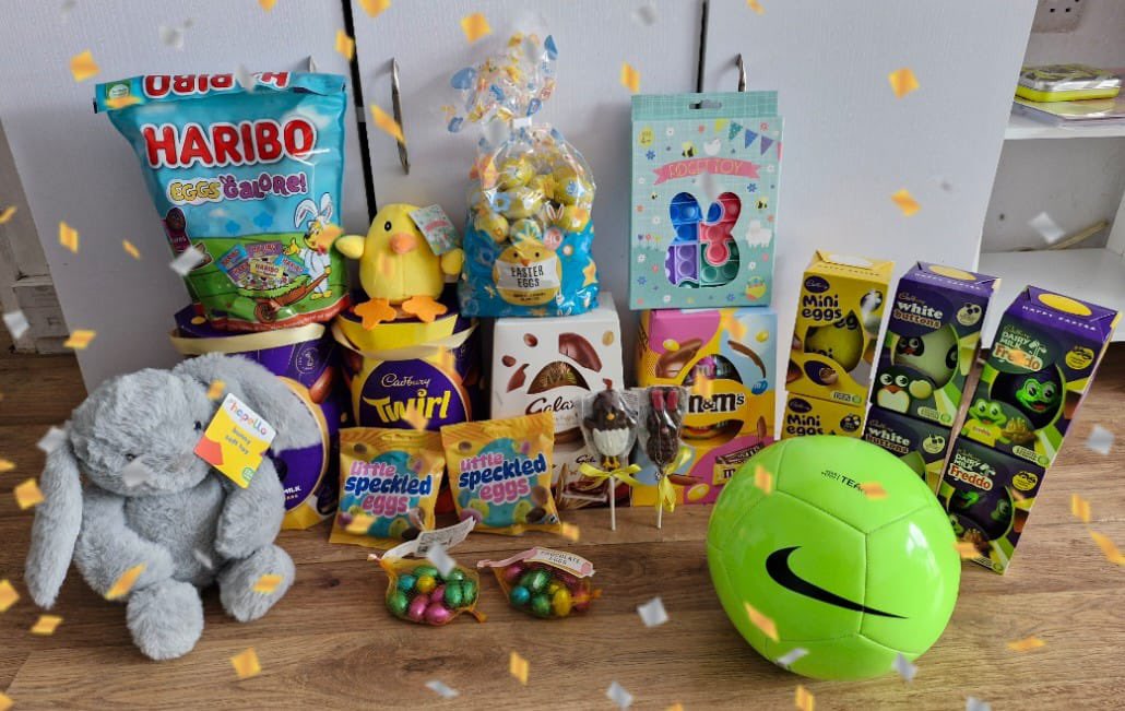 Please help our club to raise vital funds by buying one of our Easter Raffle tickets. They are just £1 each and can be easily purchased by this link;
pay.sumup.com/b2c/QUHDAQJJ
Your support is very much appreciated!